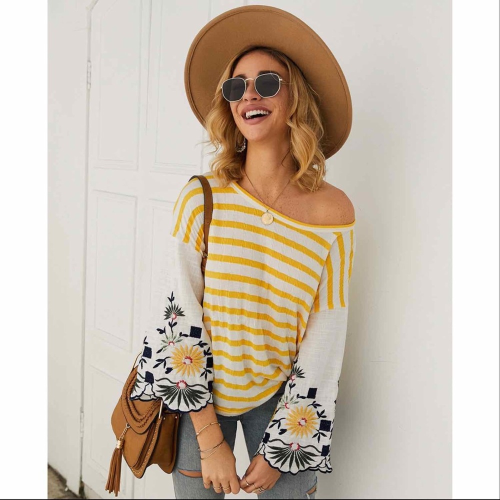 🌻Off The Shoulder Sunny Jersey Blouse🌻